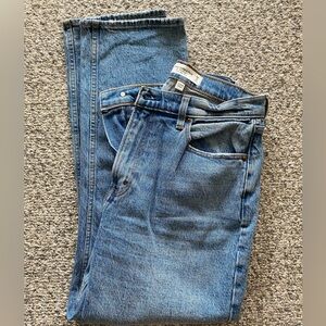Abercrombie Ultra High Rise 90’s Straight Jeans